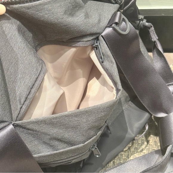 The North Face Gray Laptop Bag - Picture 14 of 14